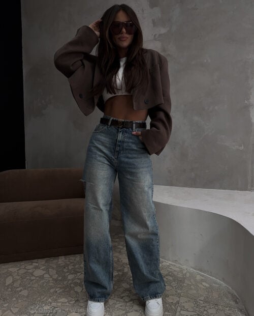 JEANSY Z ROZCIĘCIEM 147